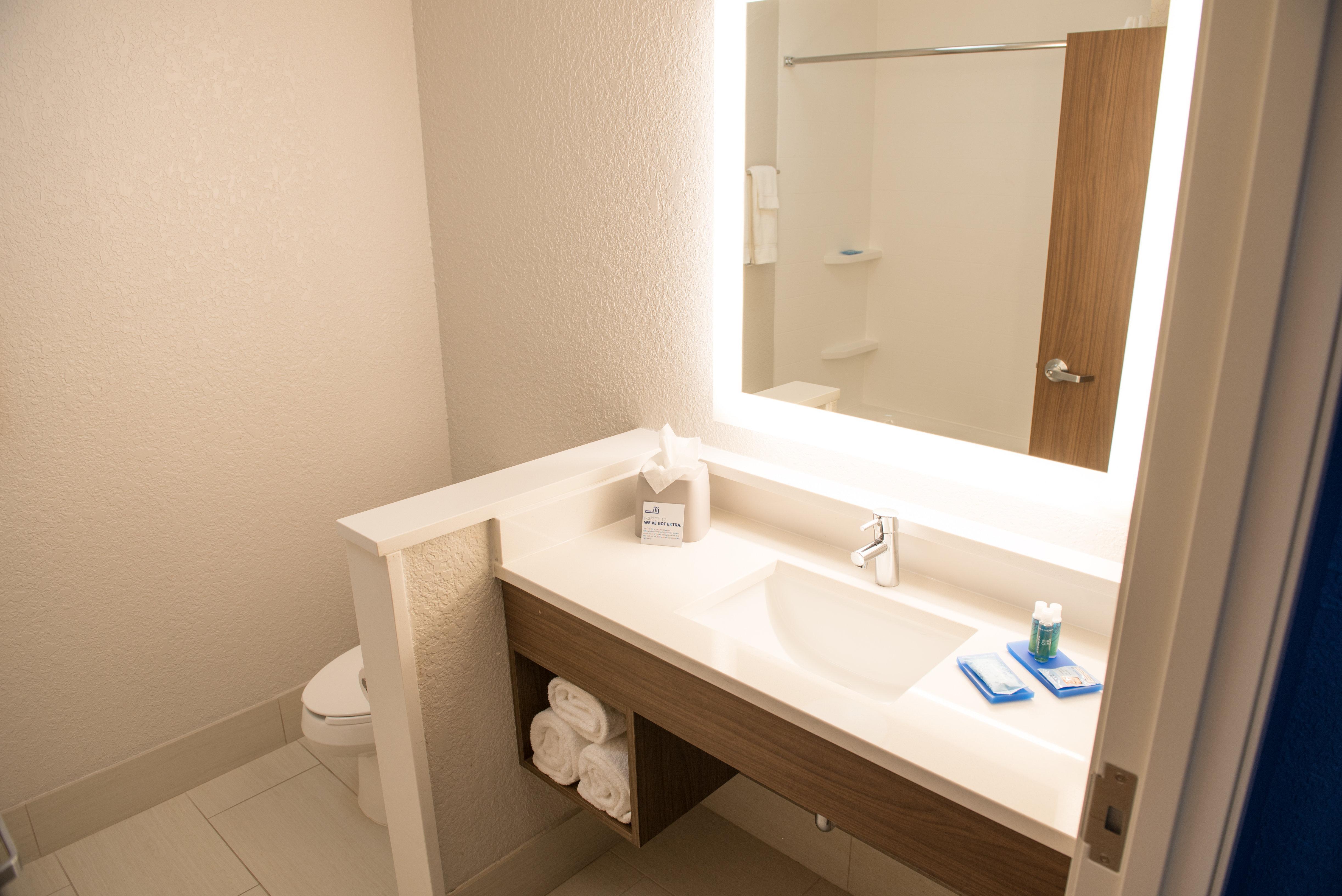 Holiday Inn Express & Suites - Fort Wayne North By Ihg Sunnybrook Acres Εξωτερικό φωτογραφία