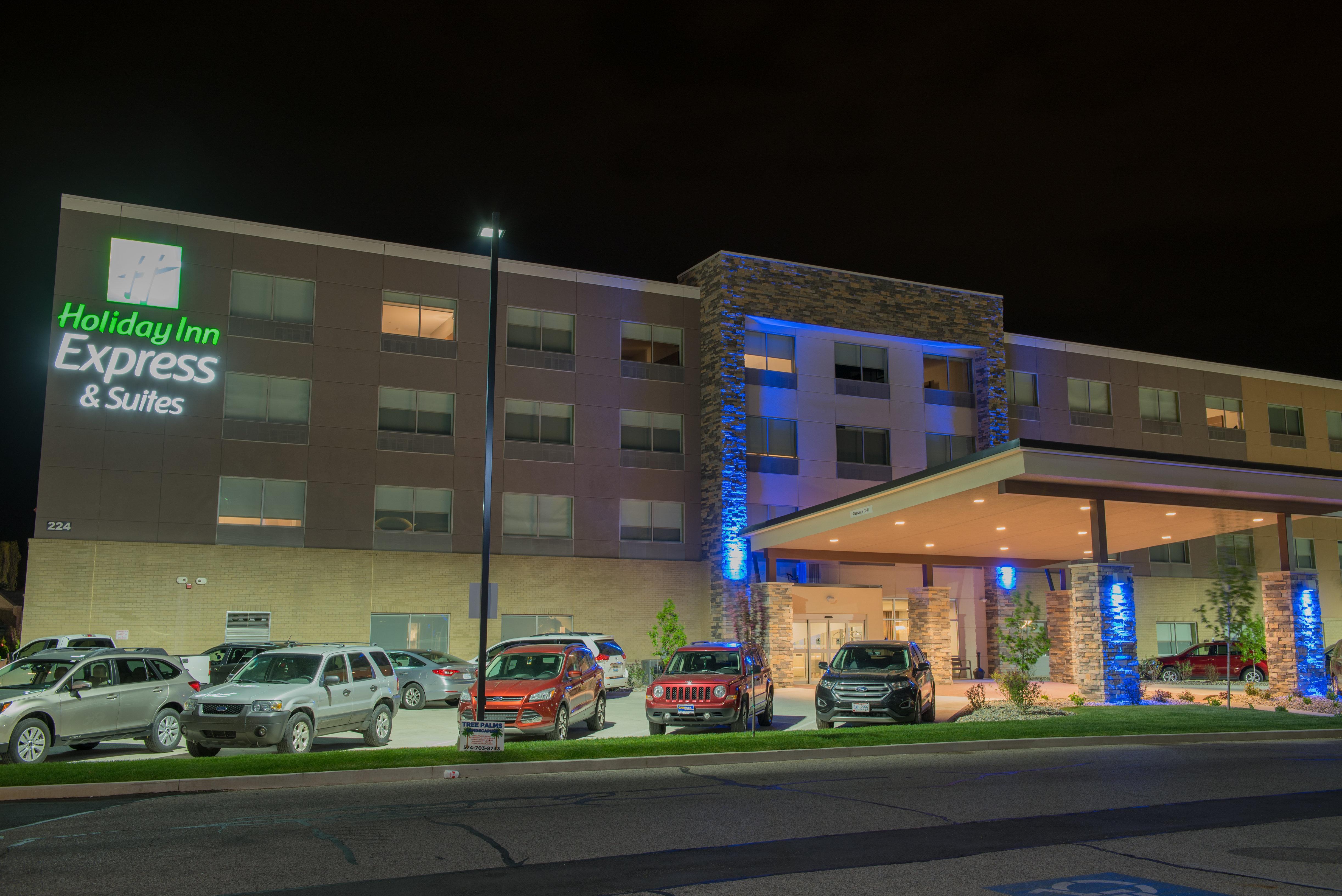 Holiday Inn Express & Suites - Fort Wayne North By Ihg Sunnybrook Acres Εξωτερικό φωτογραφία
