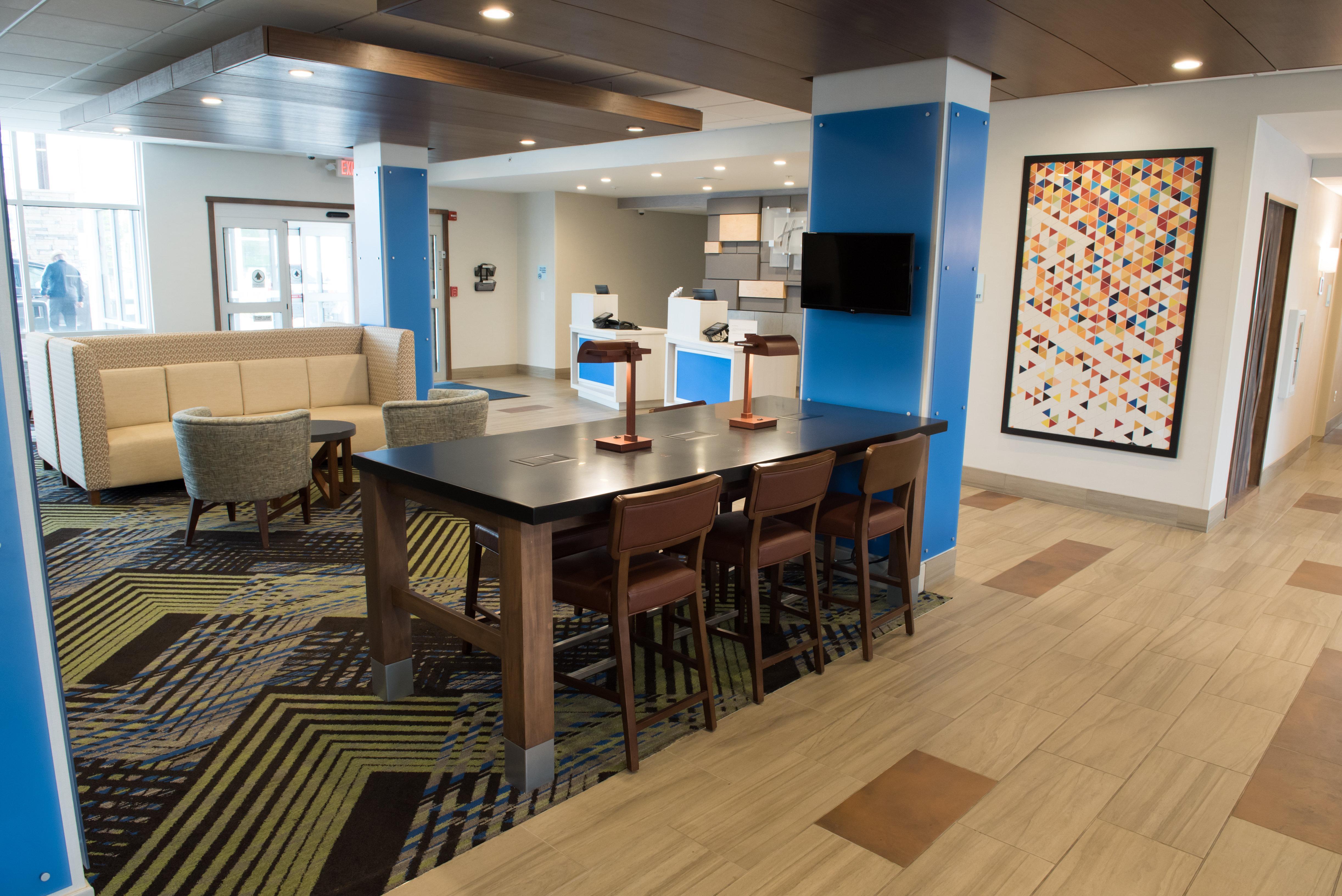 Holiday Inn Express & Suites - Fort Wayne North By Ihg Sunnybrook Acres Εξωτερικό φωτογραφία